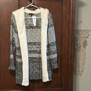 Chic Gray and Cream Women's Cardigan
